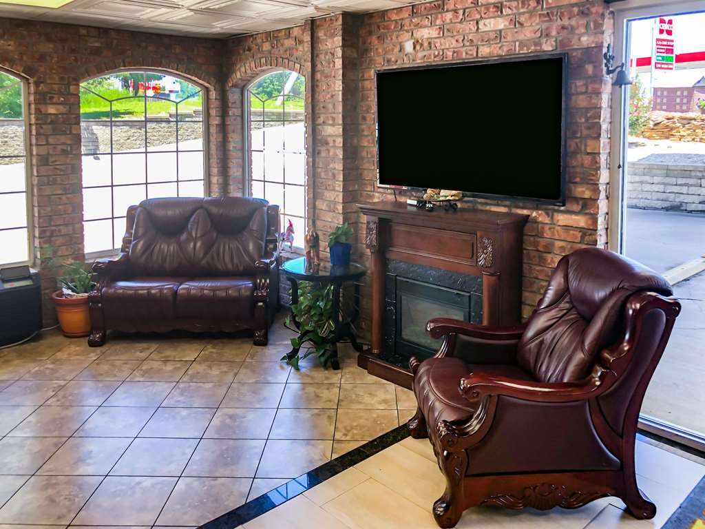 Rodeway Inn Branson, Brick House Inreriör bild